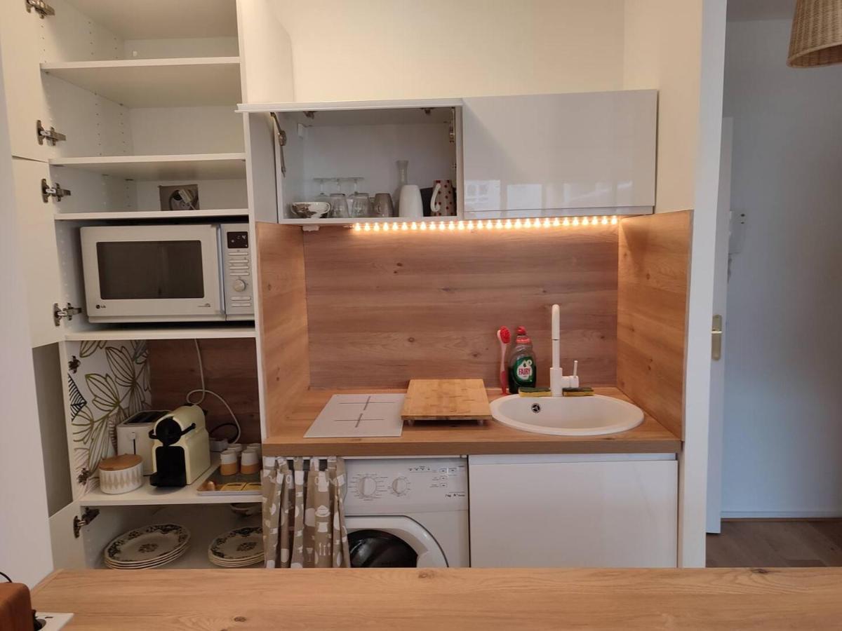 Апартаменты Logement Chic - Lyon 6 Brotteaux - Arrivee Autonome - Equipe Экстерьер фото