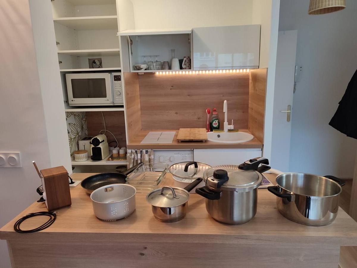 Апартаменты Logement Chic - Lyon 6 Brotteaux - Arrivee Autonome - Equipe Экстерьер фото